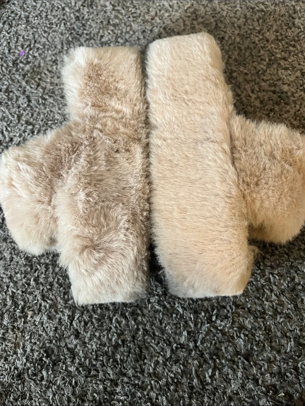 Cozy Plush Platform Slippers for Women in Light Beige